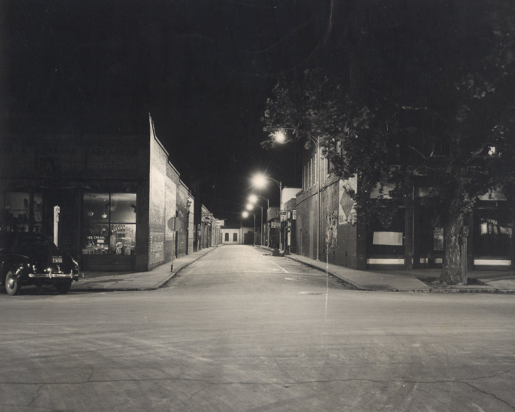 The Alley (1940s) looking east